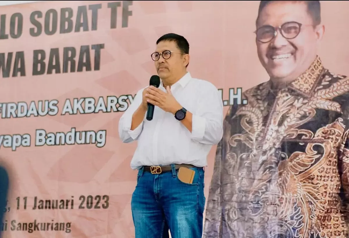 Sahkan Ketum INI versi KLB yang dinilai tak sesuai prosedur, Tri Firdaus Akbarsyah: Namanya aja Kementerian Hukum, taat hukum dong